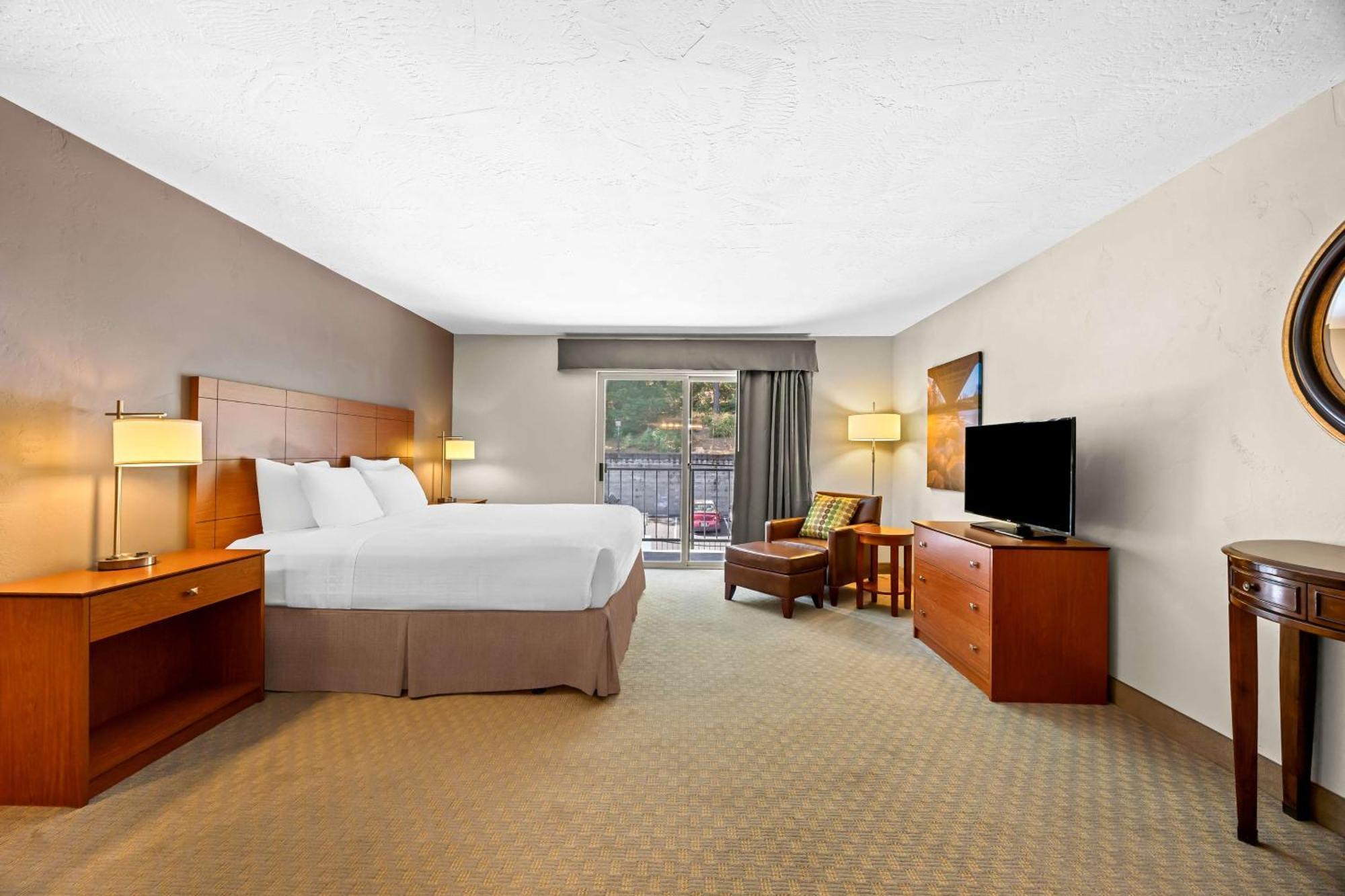 Best Western Inn At The Rogue Rogue River Exterior photo